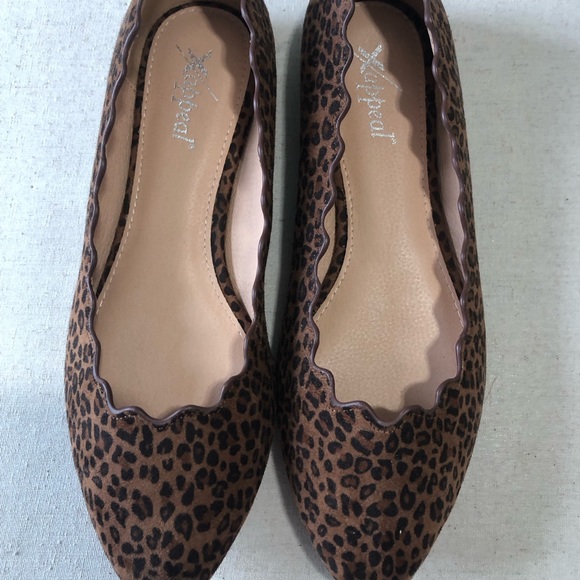 Tiny Cheetah Print Flats - Picture 2 of 3